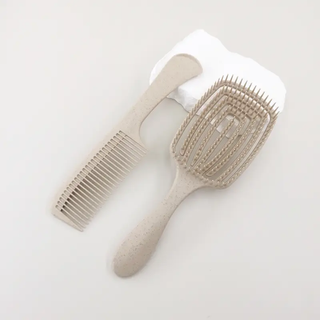 CONJUNTO DE ESCOVA E PENTE - CABELO DESEMBARAÇADO SEM PARTIR