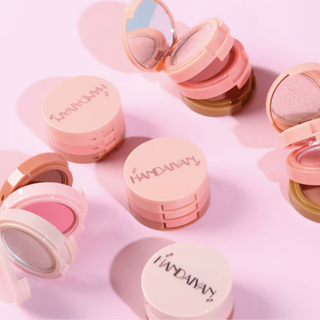 MINI PALETA 3 EM 1 BLUSH, CONTORNO E ILUMINADOR - PRATICIDADE NUM SÓ PRODUTO