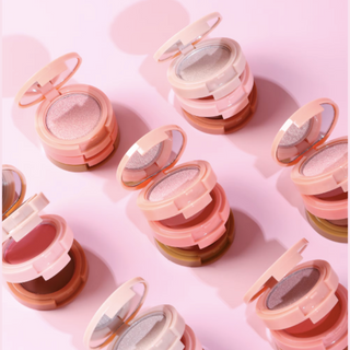 MINI PALETA 3 EM 1 BLUSH, CONTORNO E ILUMINADOR - PRATICIDADE NUM SÓ PRODUTO