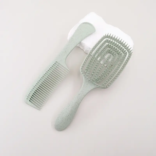 CONJUNTO DE ESCOVA E PENTE - CABELO DESEMBARAÇADO SEM PARTIR